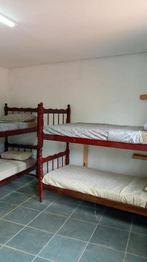 לנסויס Hostel Casa Latina מראה חיצוני תמונה