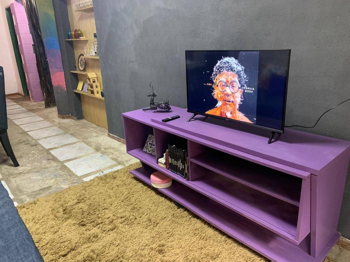 לנסויס Hostel Casa Latina מראה חיצוני תמונה