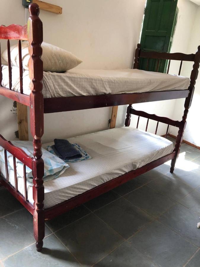 לנסויס Hostel Casa Latina מראה חיצוני תמונה