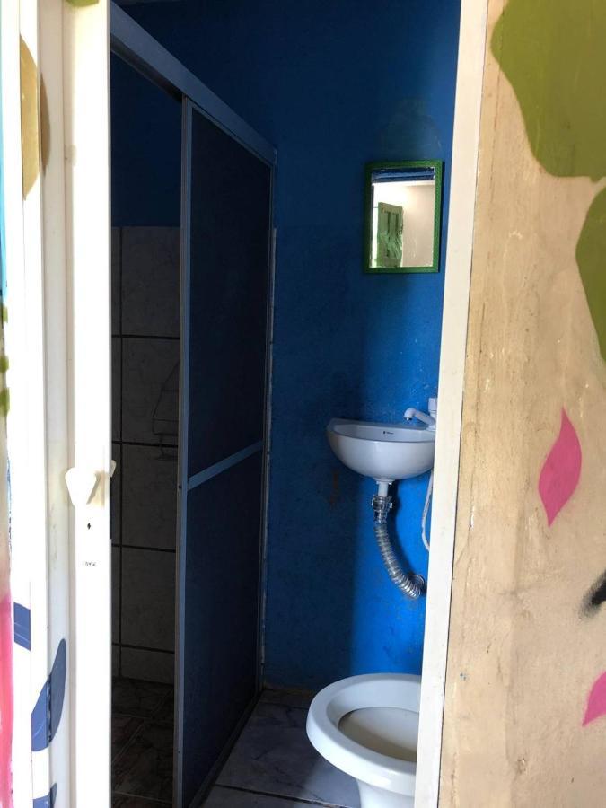 לנסויס Hostel Casa Latina מראה חיצוני תמונה